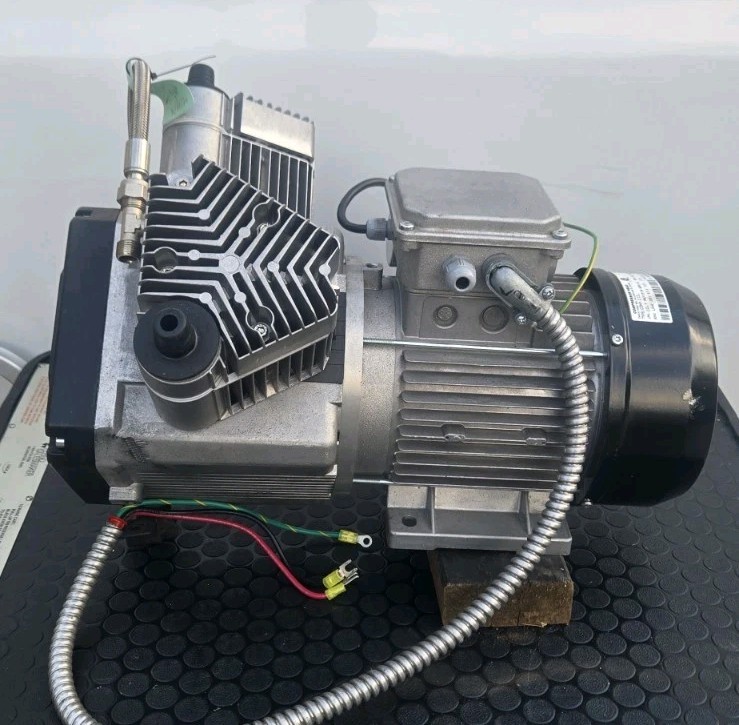 Midmark P52 P72 Air Compressor Head