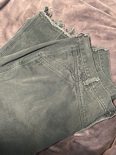 Rockies Authentic Jeanswear Women’s size 24w (plus) fits like a 20 plus.