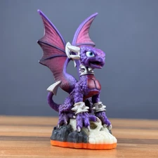 Skylanders Giants Series 2 Cynder Character Figure