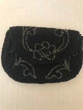 VINTAGE BLACK BEADED CHANGE PURSE WITH ROUND MIRROR INSIDE