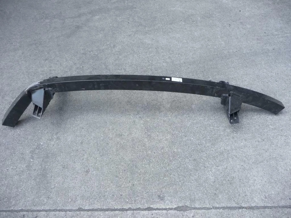 09-14 Lamborghini Gallardo задний бампер усиление арматуры 400807307A повреждения - Изображение 4 из 4