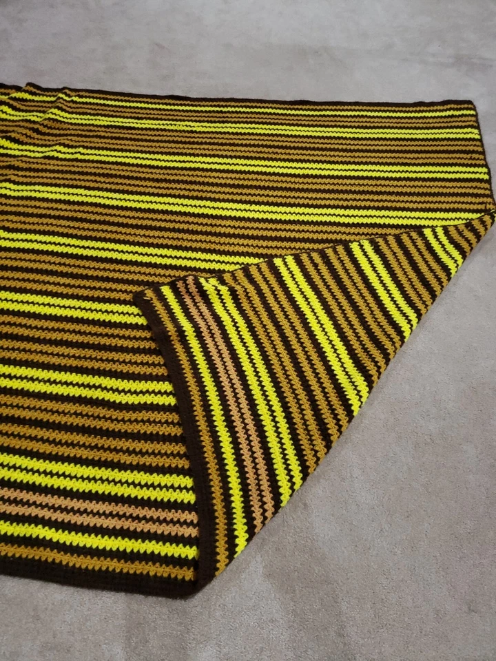 "Manta afgana vintage de ganchillo ropa de cama marrón amarillo a rayas tejida 78x82""" Foto 3 de 3