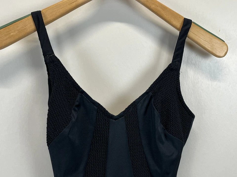 Vintage Mainstream Swimsuit Sz 12 GUC Union Made Tag USA - Image 3 of 4