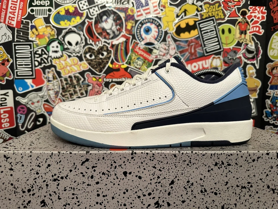Talla 10.5 - Nike Air Jordan 2 Retro Low Midnight Navy 2016 - 832819-107 Artículo 2322 Foto 2 de 4