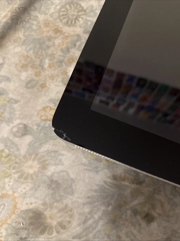 27 (inch): "Cinema-Display" Monitor. | (ONLY) - Image 4 of 4