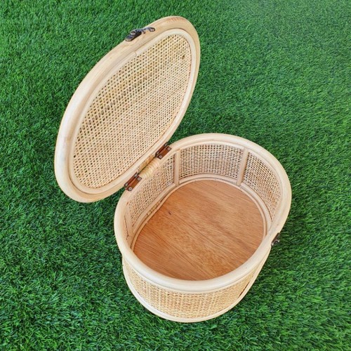 Vintage Rattan Crafts Oval Shaped Baskets / Hampers Size 40 Cm x 30