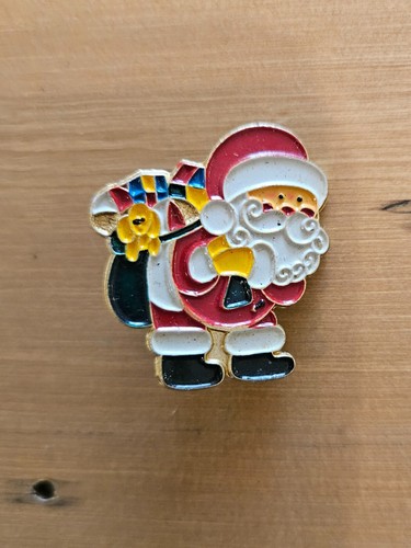 Vintage Christmas Santa Gold Tone Red White Enamel Brooch Pin Super Cute! - Picture 7 of 7