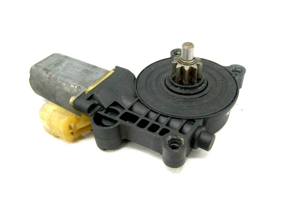 SMART FORTWO 450 02-04 600 N/S NEARSIDE ELECTRIC WINDOW MOTOR BOSCH 0130822002 - Image 2 of 4