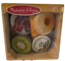 NEW MELISSA DOUG WOODEN BREAKFAST PICNIC BOX PLAY FOOD SET