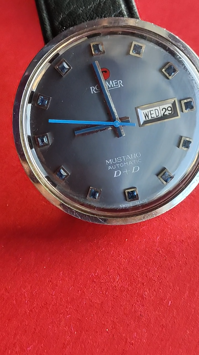 ROAMER MUSTANG electronic メンズ電子腕時計 ジャンク RARE VINTAGE ROAMER MUSTANG AUTOMATIC SWISS MENS DAY&DATE WATCH