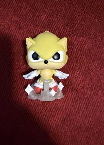 Funko Mystery Mini SUPER SONIC 1/72 SONIC THE HEDGEHOG Glow In The Dark GITD