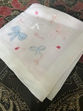 Vintage Pink Semi-Sheer Hankie Embroidered Bows  Rosebuds EC   Wedding