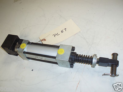 PHD TOM THUMB PNEUMATIC CYLINDER # AVK 1 3/8X2-BC-M-R  STROKE: 2.0  BORE: 1.375''