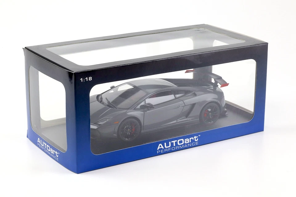 1:18 AUTOart Lamborghini Gallardo LP570 Super Trofeo Stradale Gris Télesto / Gre - Photo 4/4