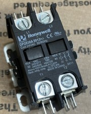 Honeywell DP2030A 5013 Coil 24VAC 2Pole 32A Definite Purpose Contactor 🔥Checked