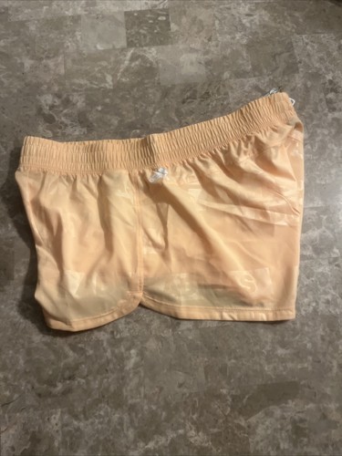 Adidas Women's AeroReady Woven Pacer Deboss Training Shorts HN0832 Pulse Amber L - Picture 2 of 6