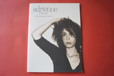 Adrienne Pauly - Adrienne Pauly . Songbook Notenbuch. Piano Vocal Guitar PVG