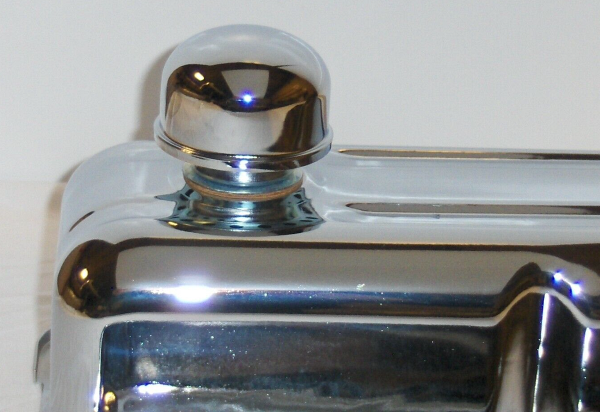 シボレー　直６　216 235 オイルキャッチタンク　クローム s-l1200.png