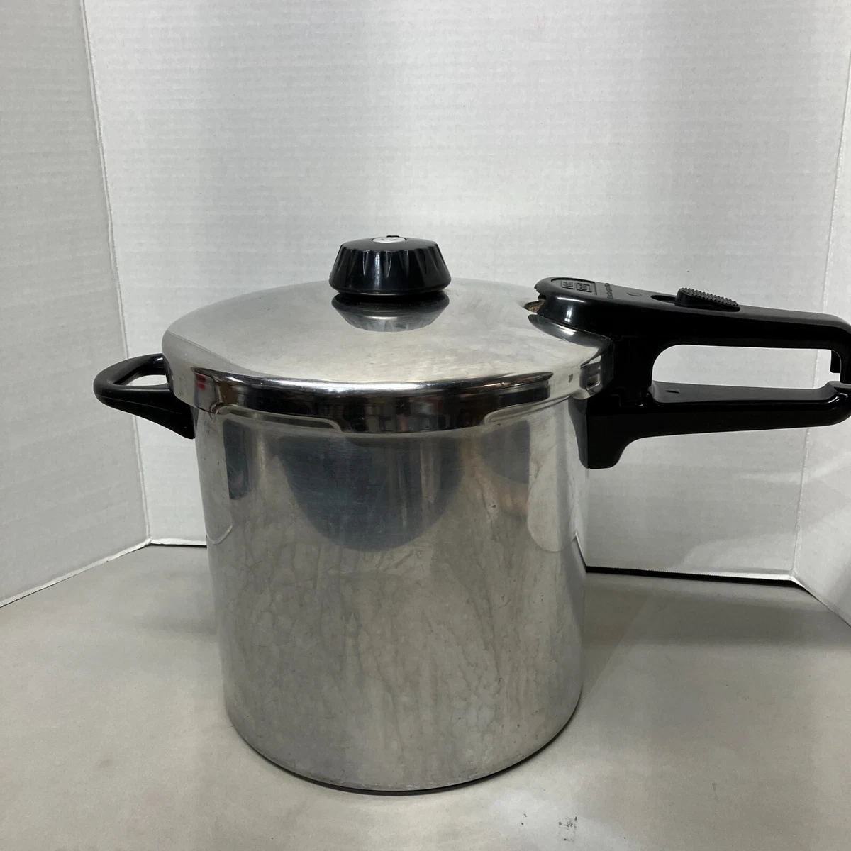 8-Quart Stainless Steel Pressure Cooker