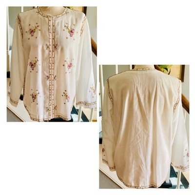 1970s Lily Chinese Peasant Blouse Tunic Hippie Folk Hand Embroidery Baskets