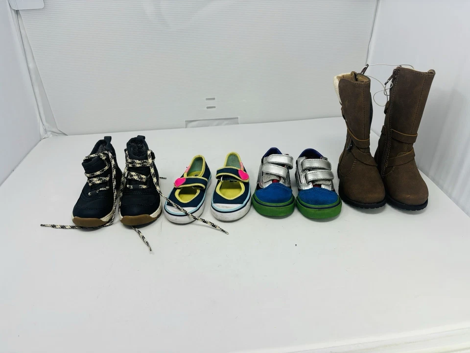 Lote de 4 zapatos para niños pequeños para todas las estaciones tallas de EE. UU. de 4 a 5M Foto 4 de 4