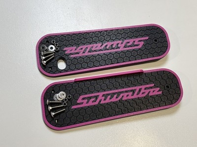 Simson Schwalbe Trittbretter Kohlefaser hochfest, wetterfest mit  Schwalbe  pink