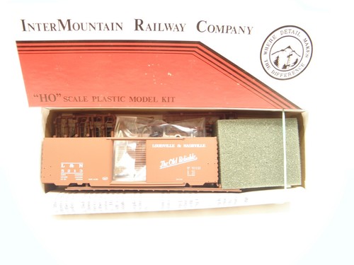 INTERMOUNTAIN 40' BOXCAR LOUISVILLE & NASHVILLE - L&N #5213 -ESCALA HO-KIT | Zustand: New
