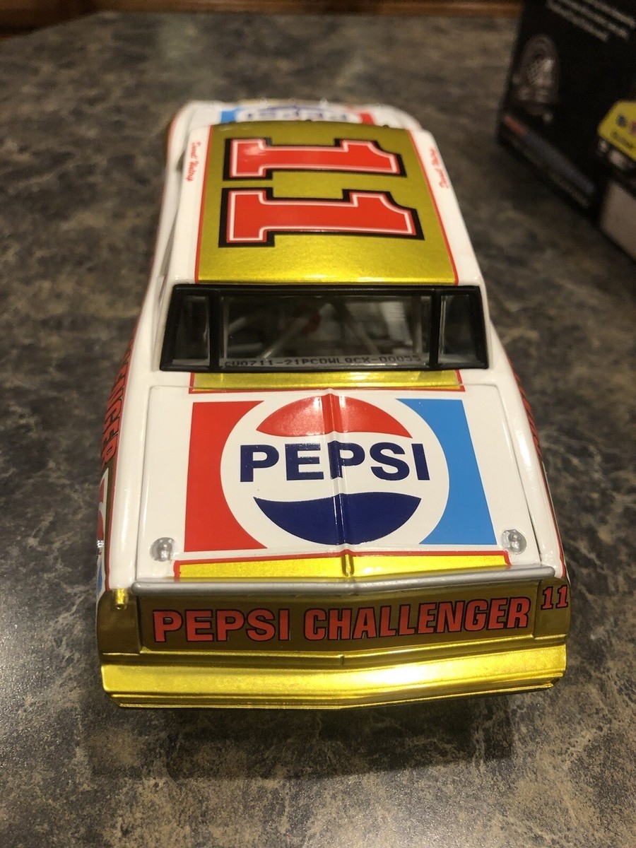 70s アメリカ製 ウォルナット材 レーザークラフト オブジェ ファインアート賞 Amazon.com: Vallejo Model Color 70761 Old Wood (18ml) : Arts