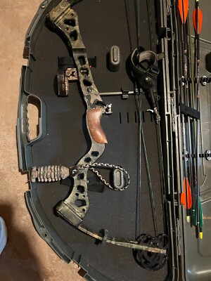 bowtech patriot, 30  draw, release, 3-pin sights,arrows, case, practice block