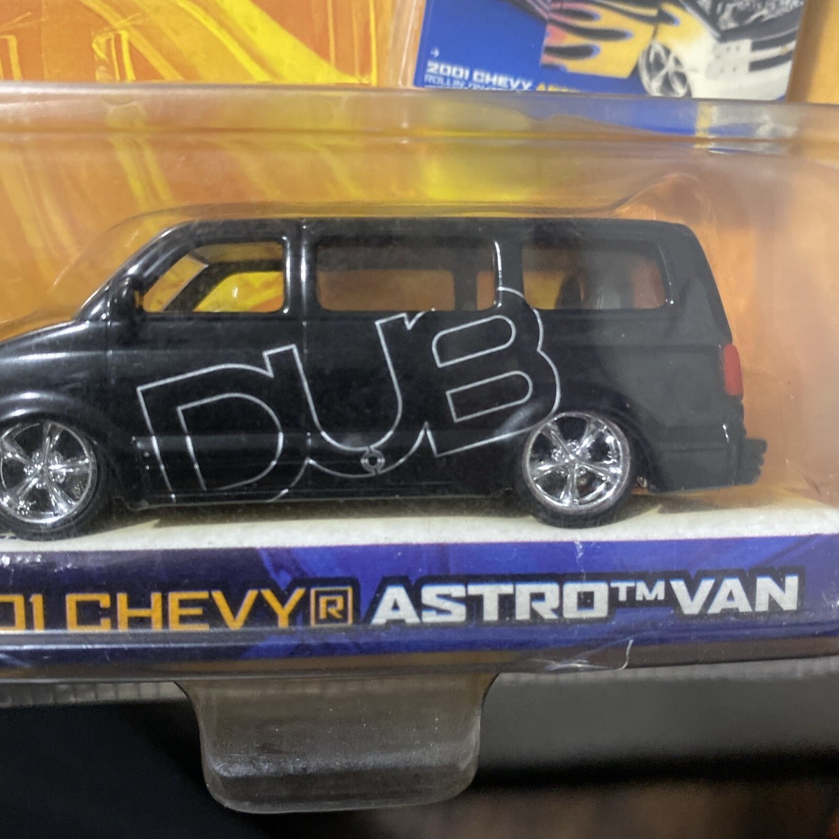 JADA DUB CITY 1:64 2001 CHEVROLET ASTRO VAN Dub City Customs Black