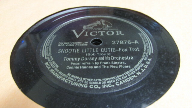 TOMMY DORSEY VICTOR 78 RPM RECORD 27876 SNOOTIE LITTLE CUTIE