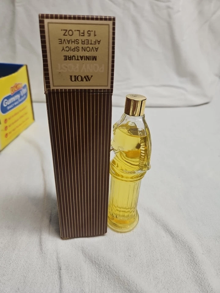 Botella para después del afeitado Avon Pony Post Decanter ÖLAND de colección con caja 1,5 fl oz Foto 2 de 2