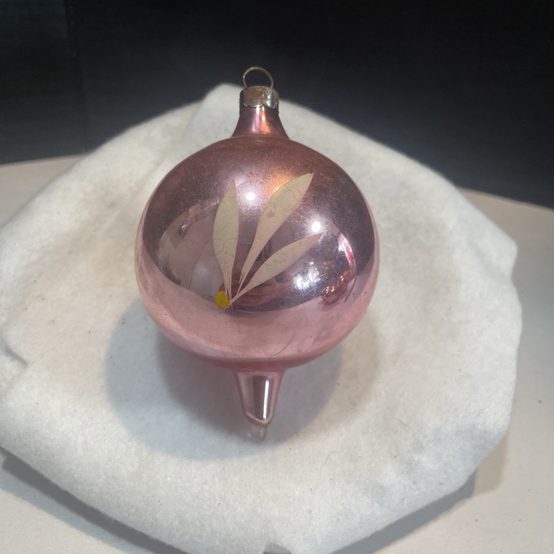 Vintage HEIM Glass Christmas Ornament Pre War Pink Turnip Leaf Sprigs US of A