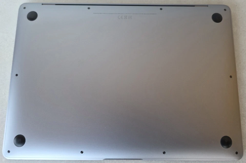 Apple MacBook Air 13" 2020 · i7 · 16GB · 512GB, foto 2 di 4
