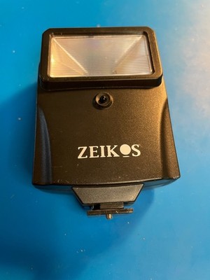 ZEIKOS Universal Compact Flash for SLR DSLR camera