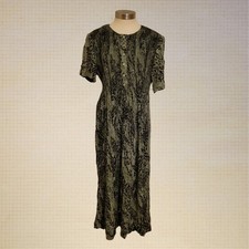 80s Retro Rayon Leaf Print House Dress Karin Stevens Size 16 Shoulder Pads
