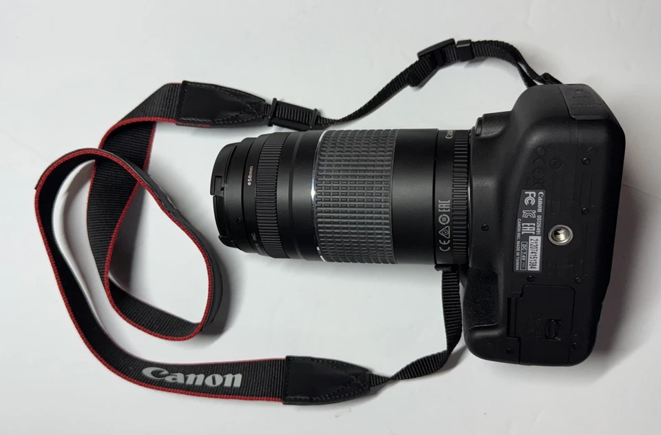 Cámara digital Canon EOS Rebel T5 18 MP SLR con lente EF-S 18-55 mm IS II Foto 4 de 4