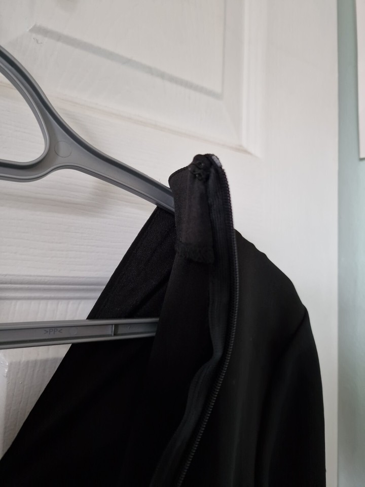 Ax Paris V Front Detail Bodycon Midi Dress Size 10 eBay