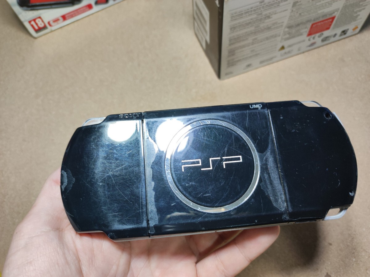 ＰＳＰ黒 PSP 黒 ブラック 本体 付属品 ソニー 389 Nintendo Switch