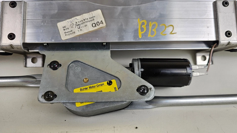 Persiana enrollable para ventana trasera Mercedes W219 CLS55 AMG CLS550 2006-2011 FABRICANTE DE EQUIPOS ORIGINALES Foto 4 de 4