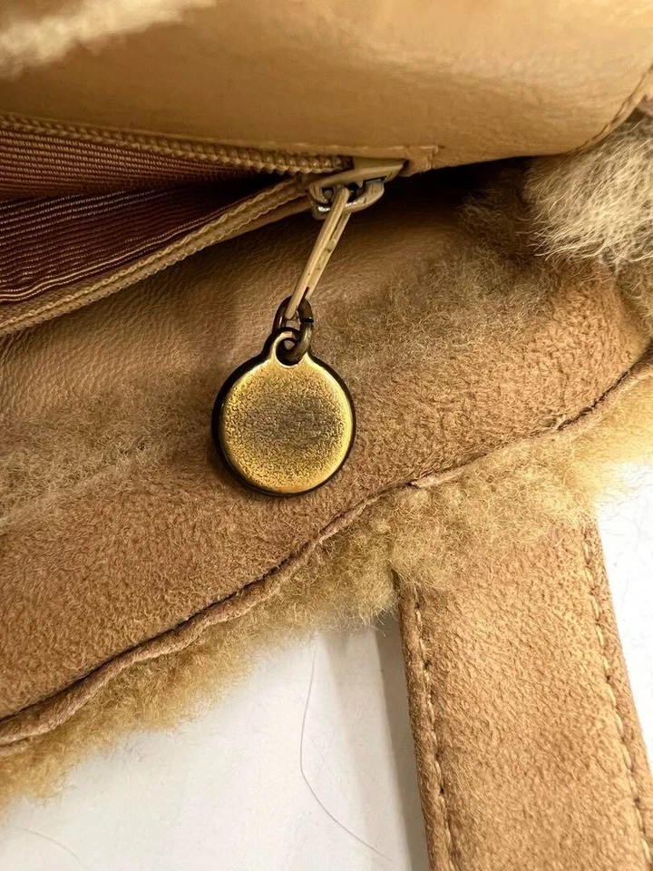 Bolso de Mano Chanel Mouton Gamuza Piel Cuero Logo Genuino Marrón Japón Foto 3 de 4