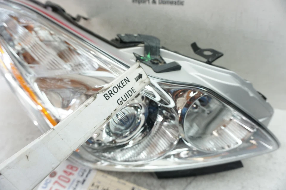 Faro xenón derecho Infiniti G35 2011 2015 cupé G37 OEM UC57048 2012 2013 Foto 4 de 4