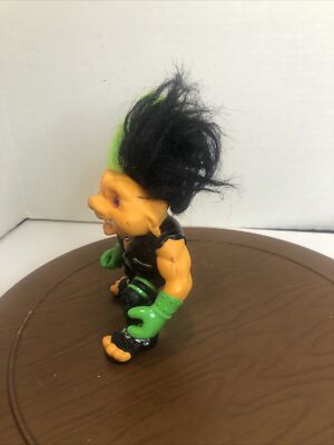 1992 The Original Battle Trolls PUNK TROLL Hasbro Green Black Hair