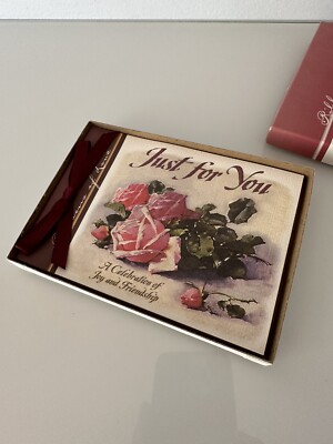 VINTAGE 1994 CELEBRATION OF FRIENDSHIP GIFT QUOTE MINI BOOK - NEW IN BOX 