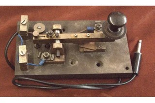 Telegraph Key British Marconi Air Ministry (A.M.) "D Type" Key