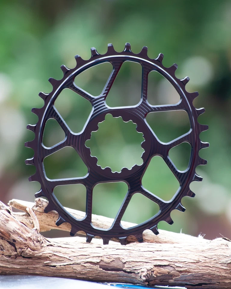 Componentes Works - Anillo de cadena GXP Boost N/W - Ovalado - 30T, 32T - Hecho en el Reino Unido Foto 3 de 4