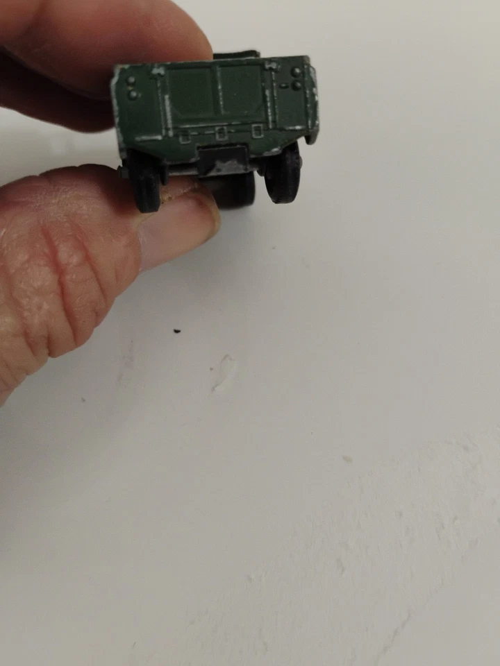 Matchbox By Lesney #12  Land Rover Series II   - Image 3 of 4