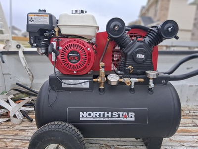 #ad North Star 459392 90 PSI Portable Gas powered Air Compressor Tank $950.00