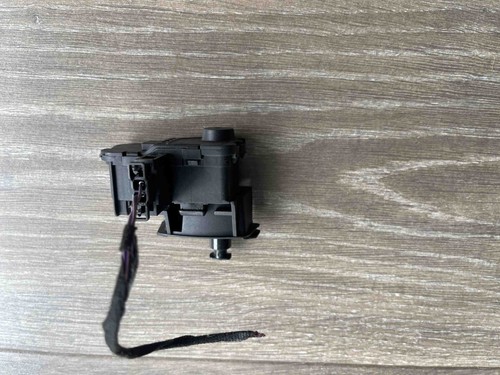 VW T-ROC A11 2.0 TSI Andere Steuergeräte 7p0810773d 2.00 Petrol 140kw 20767381