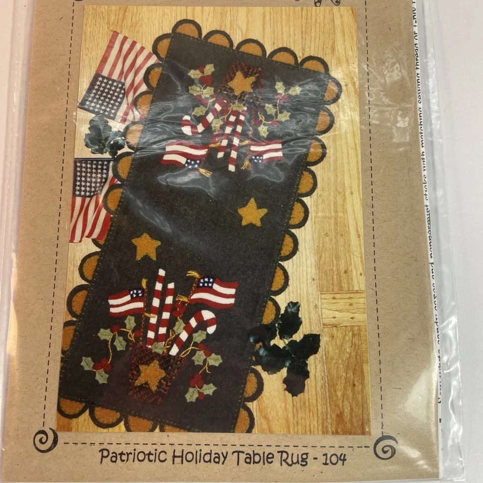 Bird Brain Designs Pattern Patriotic Holiday Table Rug #104 Robin Kingsley 2002 - Image 2 of 3